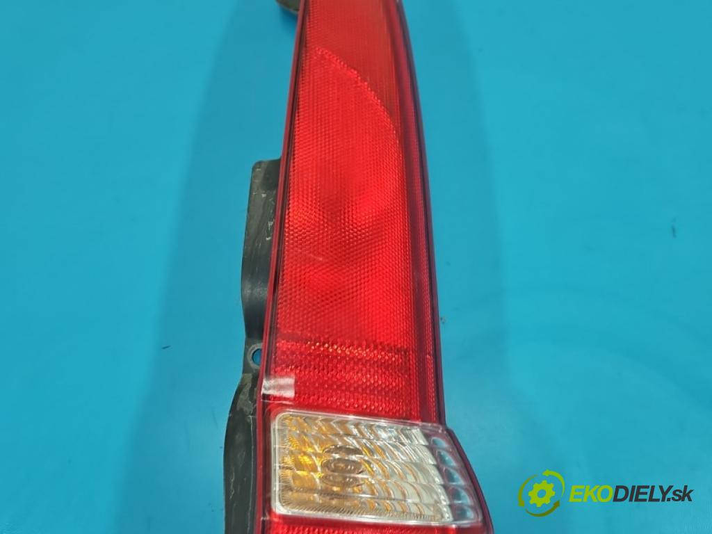 Fiat Panda II 2003-2012 1.1 8V 54 hp manual 40 kW 1108 cm3 5- světlo zadní pravé blatník: