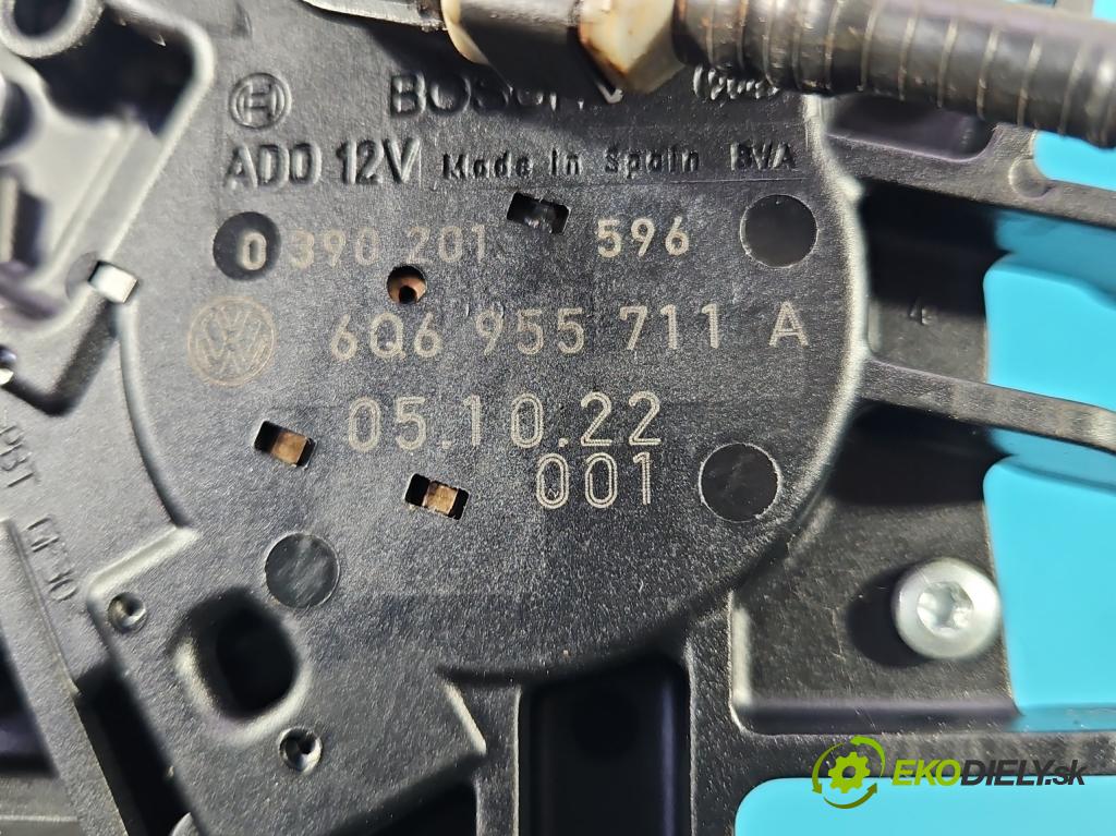 Vw Polo IV 9N 2001-2009 1.2 6V 54 HP manual 40 kW 1198 cm3 5- motor stieračov zadné 6Q6955711A