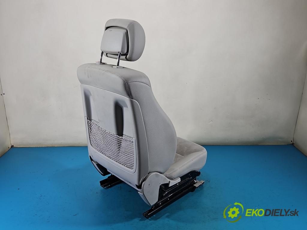 Mercedes ML W164 2005-2011 4.0 CDI 306KM automatic 225 kW 3996 cm3 5- sedačke: komplet 