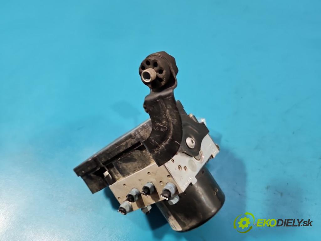 Bmw 3 F30 2011-2018 2.0d 163 hp automatic 120 kW 1995 cm3 4- čerpadlo abs 6793936 (Pumpa ABS)