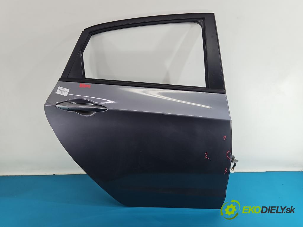 Hyundai I30 II 2012-2016 1.4 16V G4FA 99 hp manual 73 kW 1396 cm3 5- dveře zadní pravé  (Klika dveří ostatní)