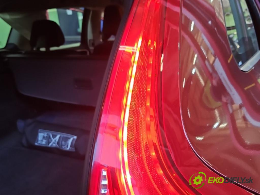 Volvo XC60 I 2008-2017 2.0d 163 hp manual 120 kW 1984 cm3 5- světlo zadní pravé blatník: 31323035