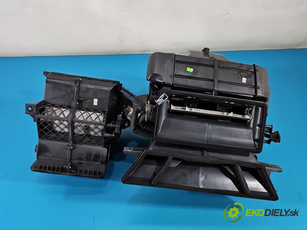 Ford Transit Mk8 2013-2017 2.2 tdci 125 hp manual 92 kW 2198 cm3 5- radiátor BK21-19B555-AG (Radiátor topení)