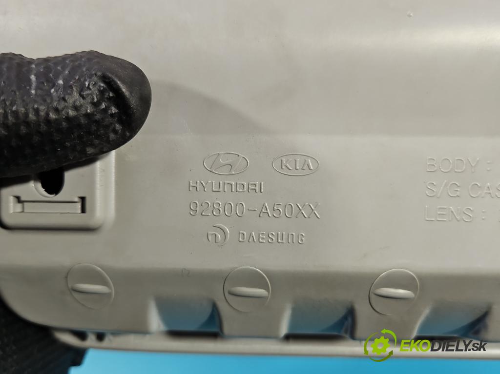 Hyundai I30 II 2012-2016 1.4 16V G4FA 99 hp manual 73 kW 1396 cm3 5- světlo interiéru 92800-A50