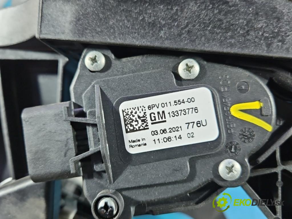 Opel Astra V  2015-2022 1.2 12V 131 hp manual 96 kW 1199 cm3 5- pedály 13373776