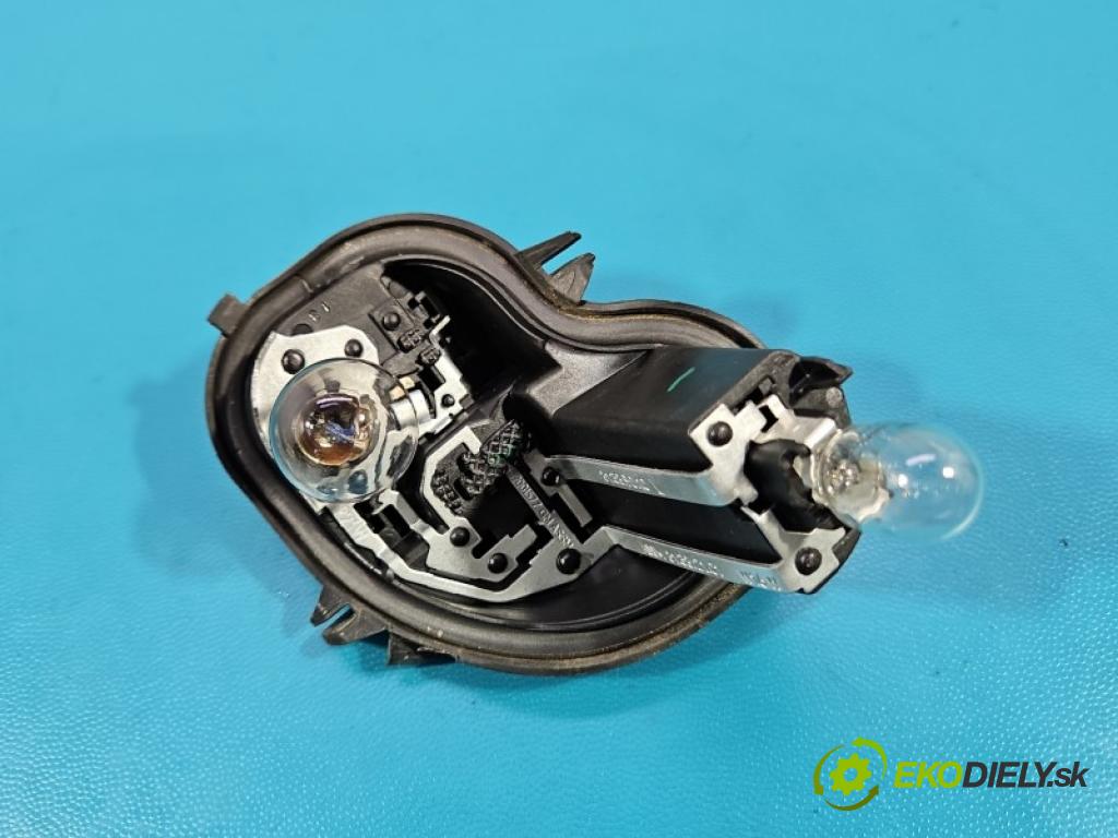 Opel Astra V 2015-2022 1.2 12V 131 hp manual 96 kW 1199 cm3 5- světlo zadní levé blatník: 81389010L