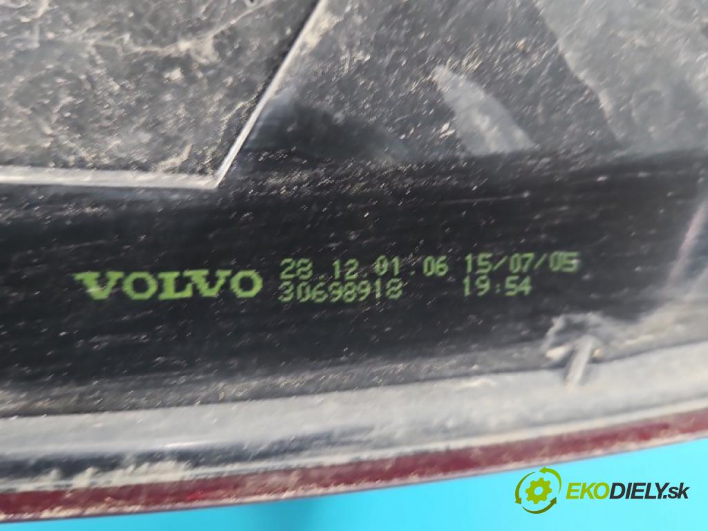 Volvo V50 1.8 16V 125 hp manual 92 kW 1798 cm3 5- světlo zadní levé blatník: 30698918