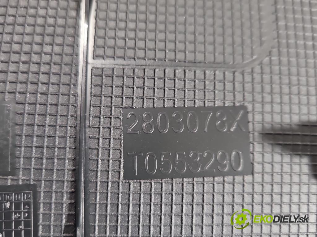 Toyota Yaris IV 2020- 1.5 12V 125 HP manual 92 kW 1490 cm3 5- kryt plast 2803078X