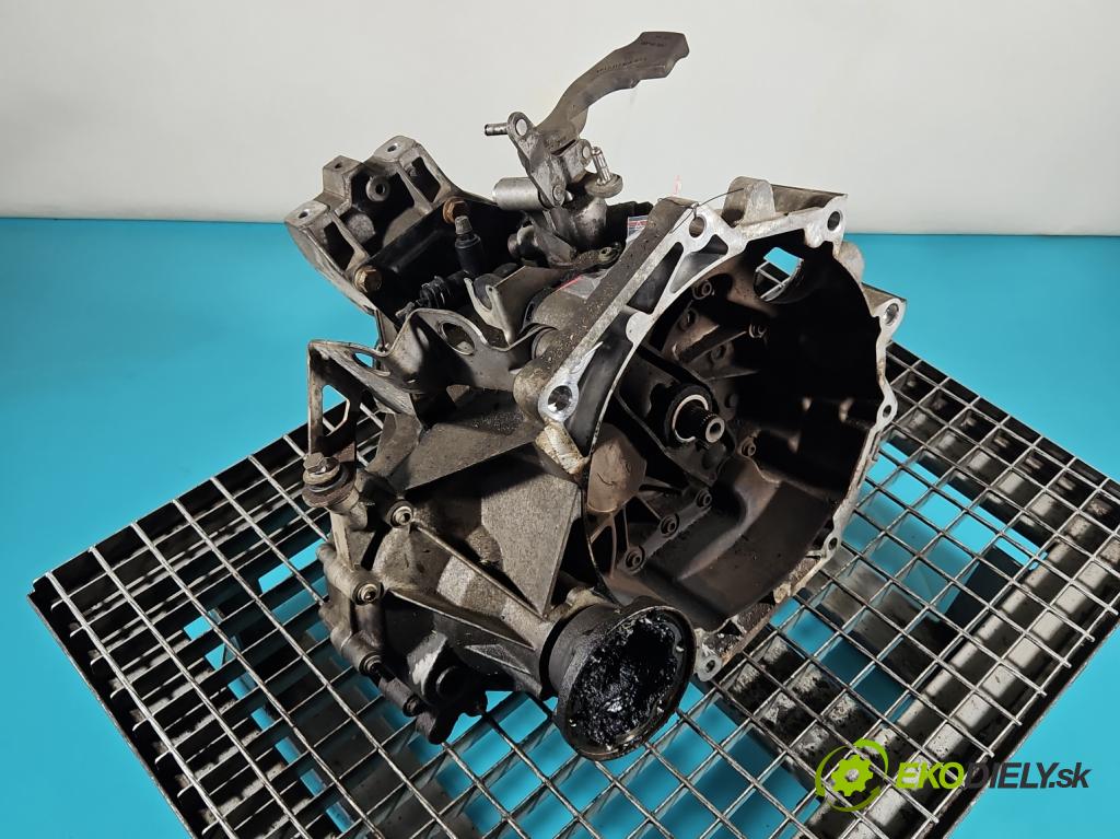 Seat Leon II 2005-2012 1.6 8V 102 hp manual 75 kW 1595 cm3 5- převodovka stupňová manual GVY