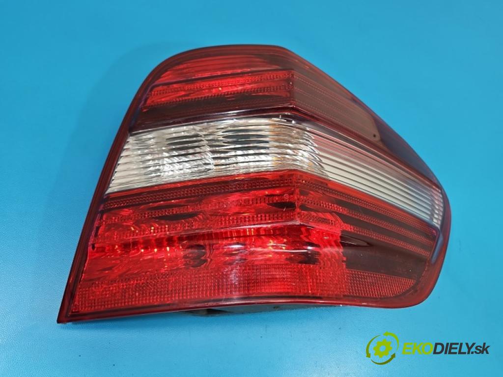 Mercedes ML W164 2005-2011 4.0 CDI 306KM automatic 225 kW 3996 cm3 5- světlo zadní pravé blatník: A1649061200