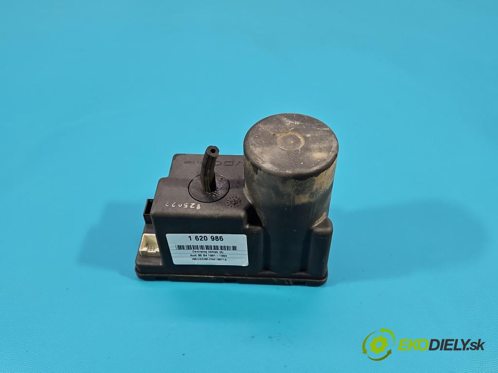 Audi 80 B4 1991-1994 2.0 8V 90 HP manual 66 kW 1984 cm3 4- Centrální: zámek: 4A0862257A