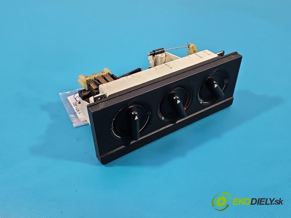 Audi 80 B4 1991-1994 2.0 8V 90 hp manual 66 kW 1984 cm3 4- palubní deska panel topení 