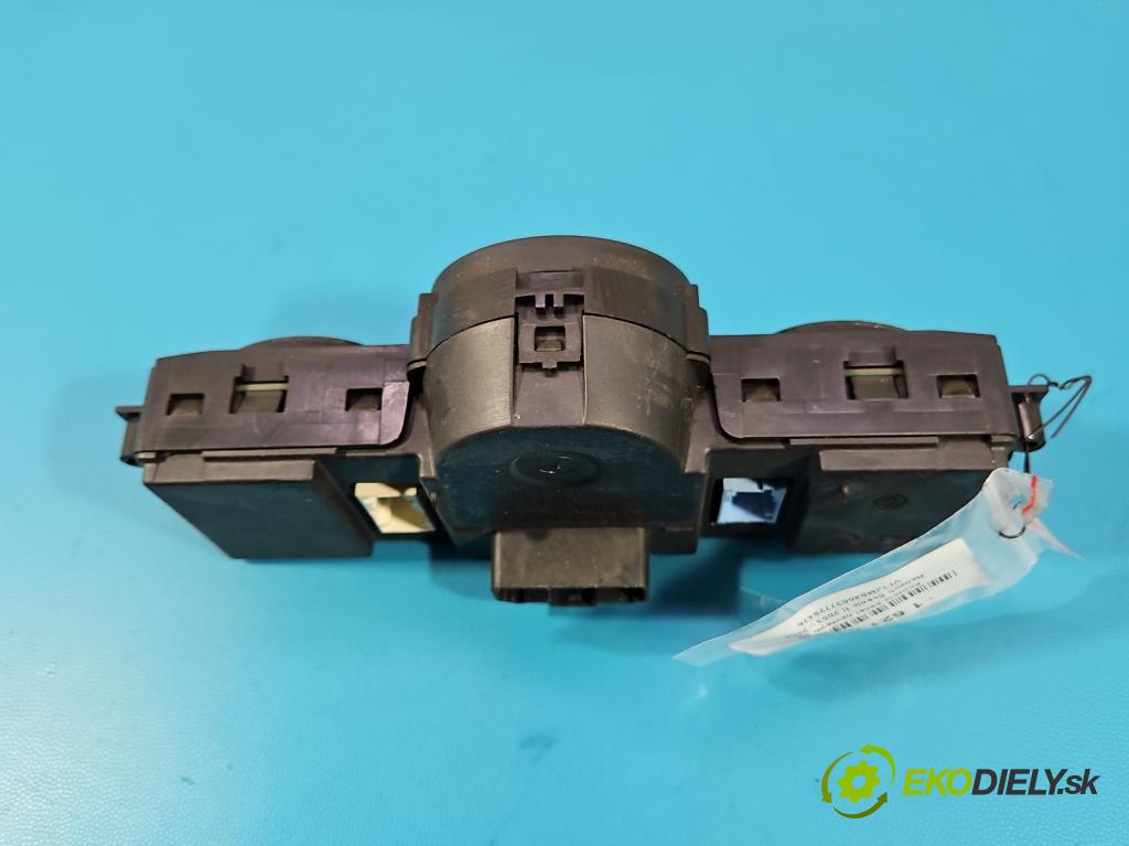 Renault Scenic II 2003-2009 1.9 dci 131 hp manual 96 kW 1870 cm3 5- palubní deska panel topení 8200501465