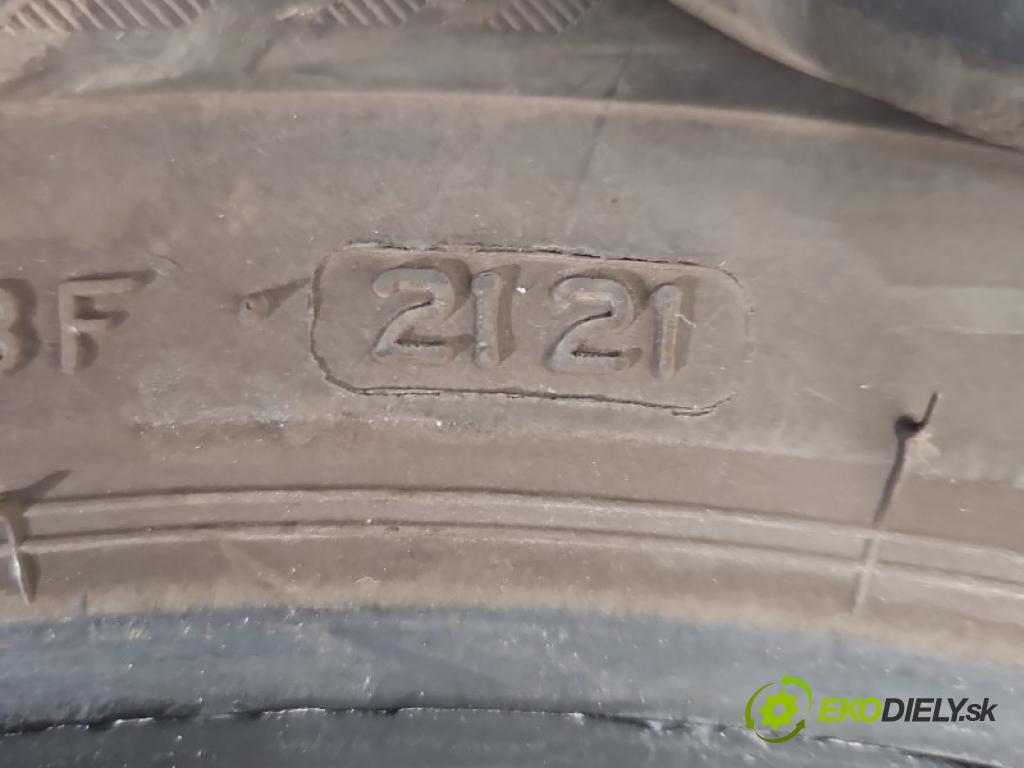 Vw New Beetle 1998-2010 2.0 8V 116 hp manual 85 kW 1984 cm3 3- pneumatiky: celoročné para