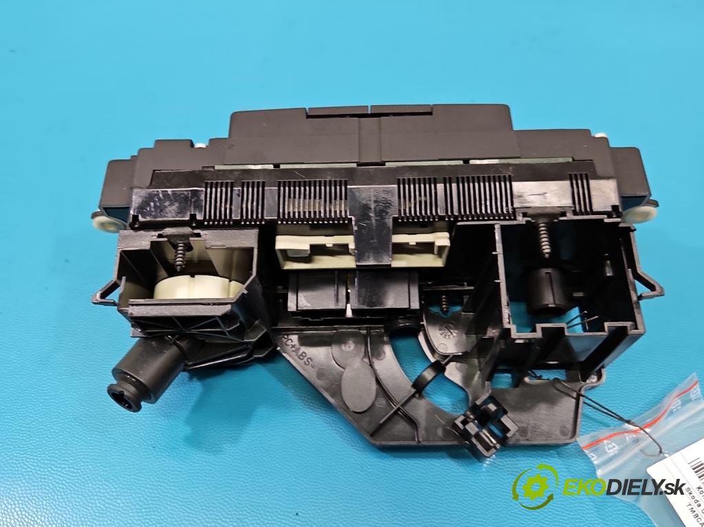 Skoda Octavia II 2004-2013 1.6 8V 102 hp manual 75 kW 1595 cm3 5- palubní deska panel topení