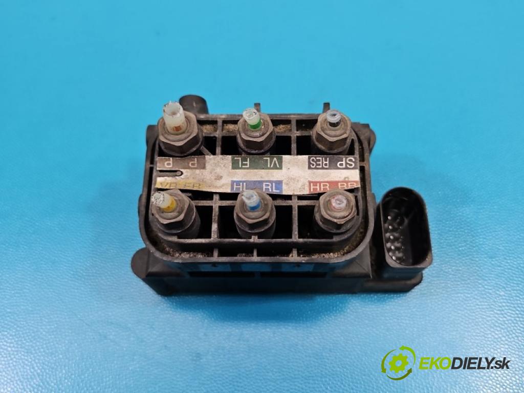 Mercedes ML W164 2005-2011 4.0 CDI 306KM automatic 225 kW 3996 cm3 5- Distributor: A2513200058