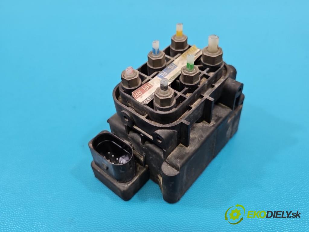 Mercedes ML W164 2005-2011 4.0 CDI 306KM automatic 225 kW 3996 cm3 5- Distributor: A2513200058