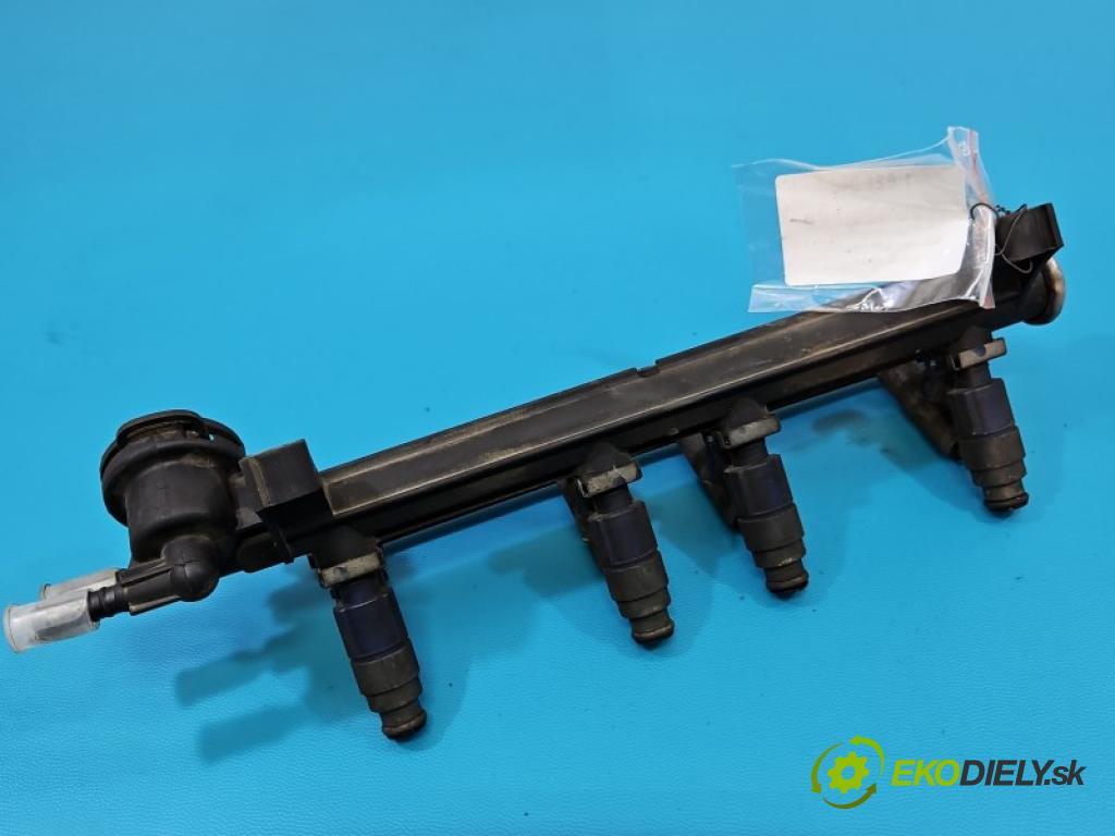 Vw New Beetle 1998-2010 2.0 8V 116 HP manual 85 kW 1984 cm3 3- vstrek benzín 06A906031C