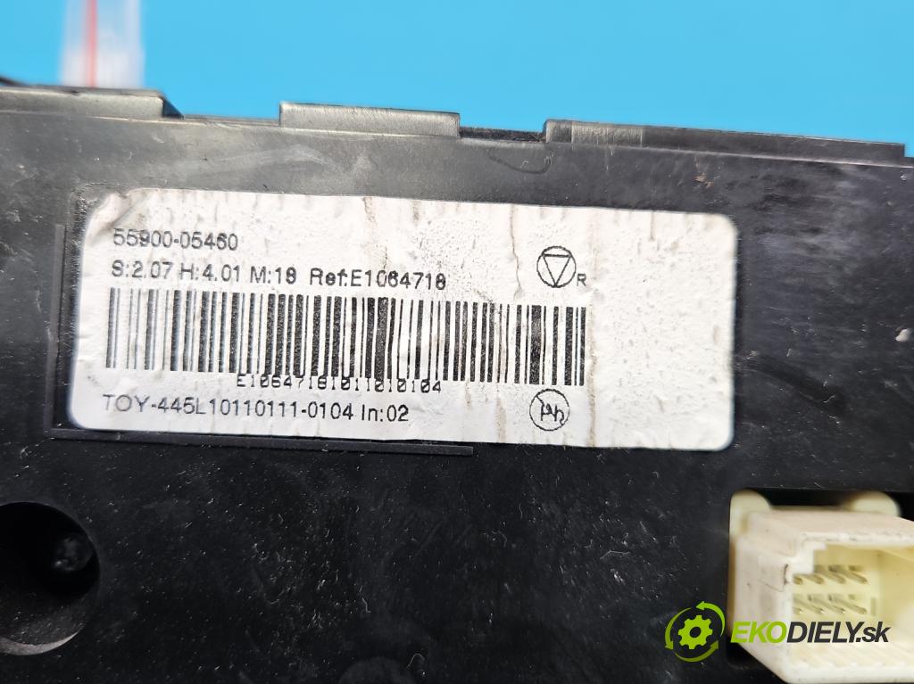 Toyota Avensis III T27 2009-2018 2.0 D4D 126 hp manual 93 kW 1998 cm3 5- palubní deska panel topení 55900-05460