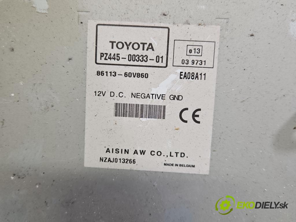 Toyota Avensis III T27 2009-2018 2.0 D4D 126 HP manual 93 kW 1998 cm3 5- Radio originál 86113-60V860
