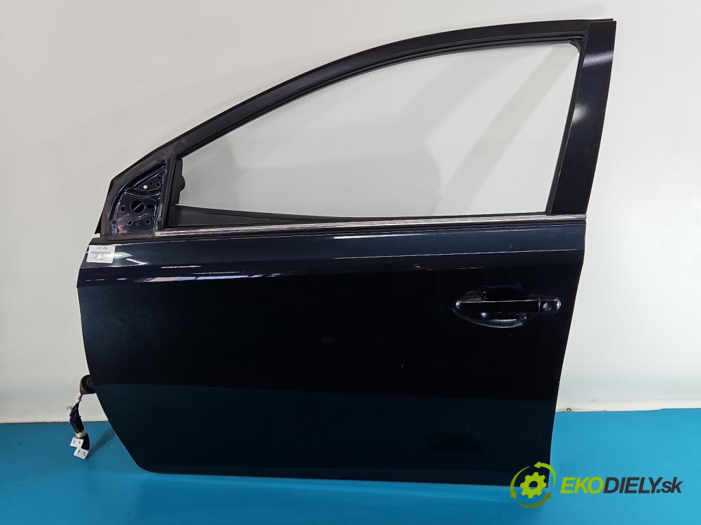Toyota Auris II 2012-2018 1.6 16V 132 hp manual 97 kW 1598 cm3 5- dveře přední levé  (Klika dveří ostatní)