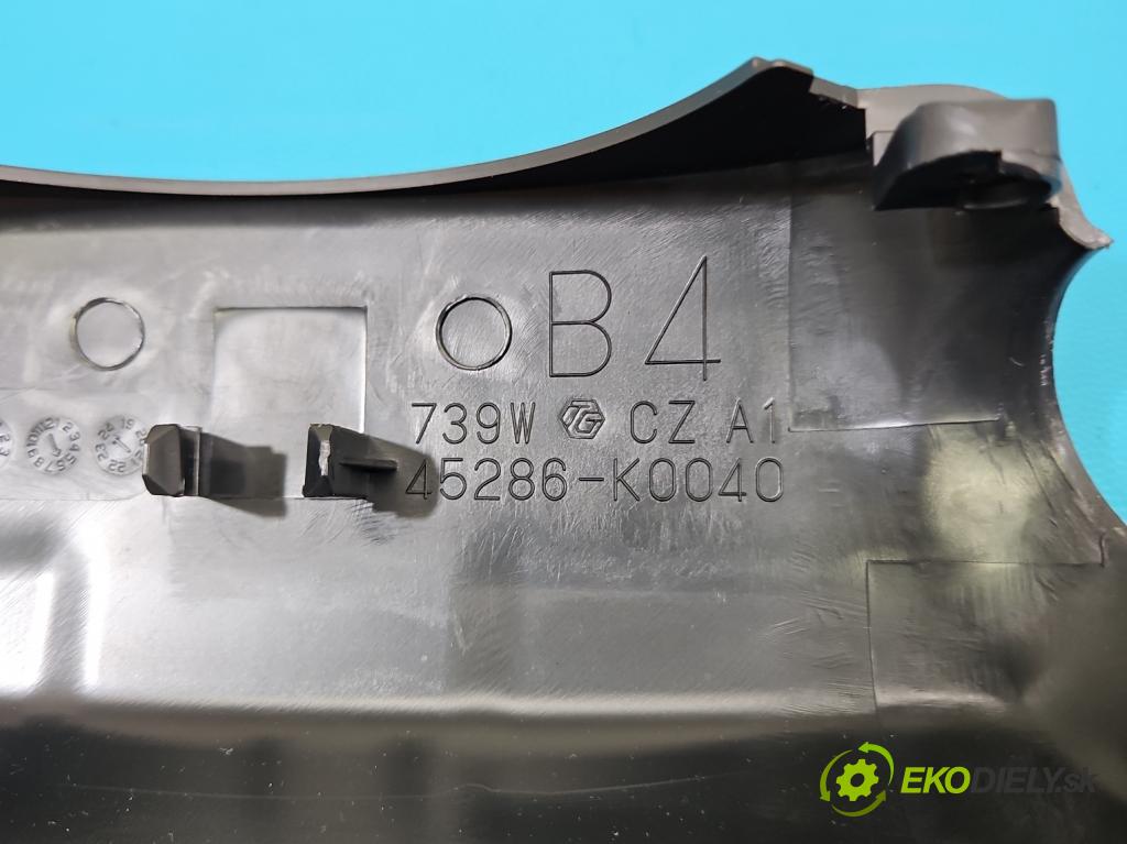 Toyota Yaris IV 2020- 1.5 12V 125 HP manual 92 kW 1490 cm3 5- kryt plast 45286-K0040