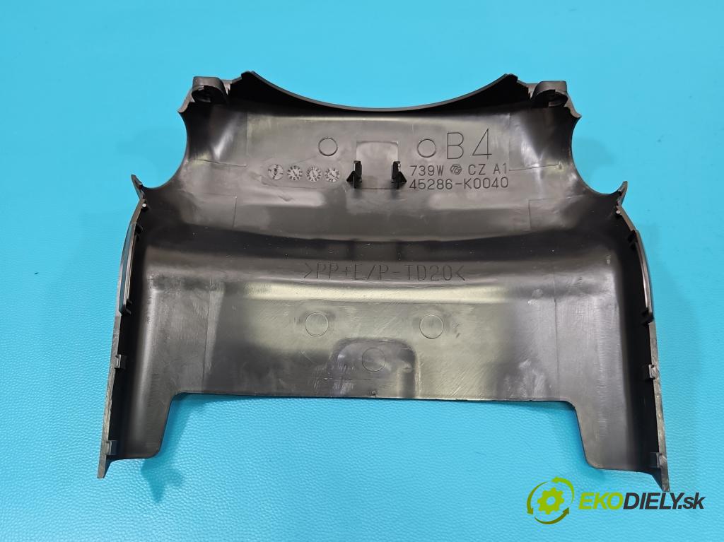 Toyota Yaris IV 2020- 1.5 12V 125 HP manual 92 kW 1490 cm3 5- kryt plast 45286-K0040