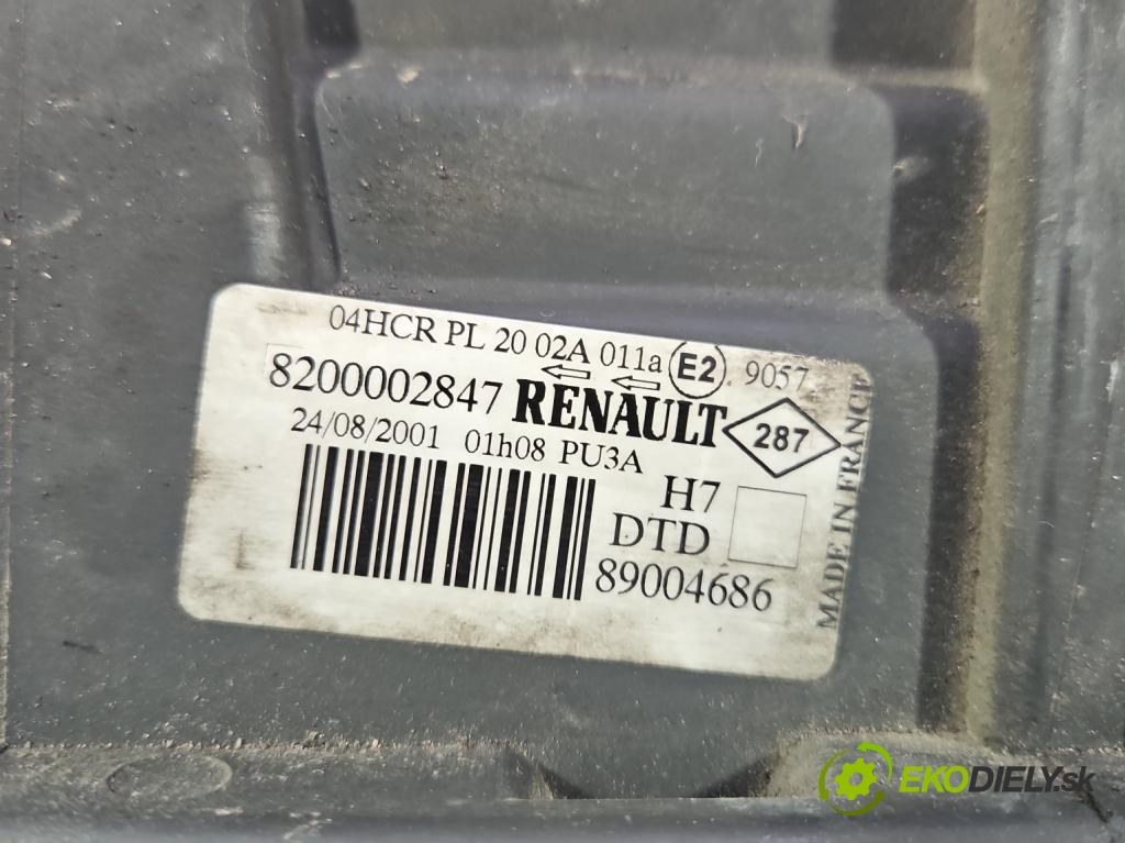 Renault Laguna II 2001-2007 1.9 dci 110 HP manual 81 kW 1900 cm3 5- Reflektor: pravý 8200002847 (Svetlo predné pravé)