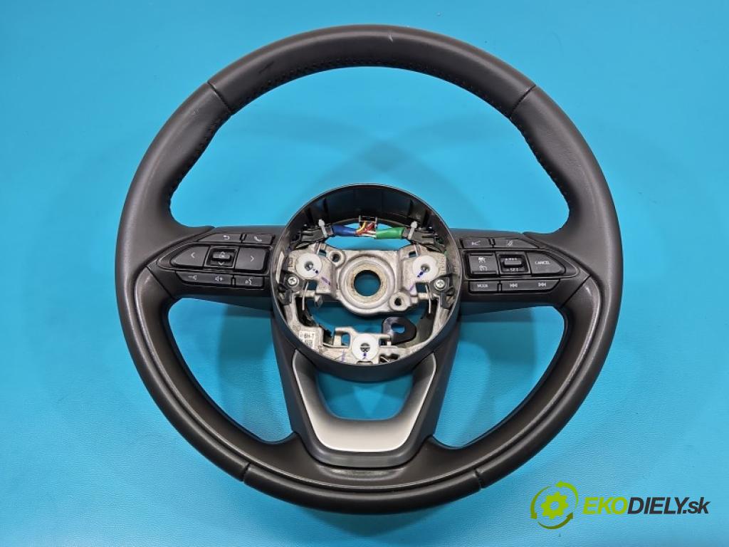 Toyota Yaris IV 2020- 1.5 12V 125 hp manual 92 kW 1490 cm3 5- volant  (Volant)