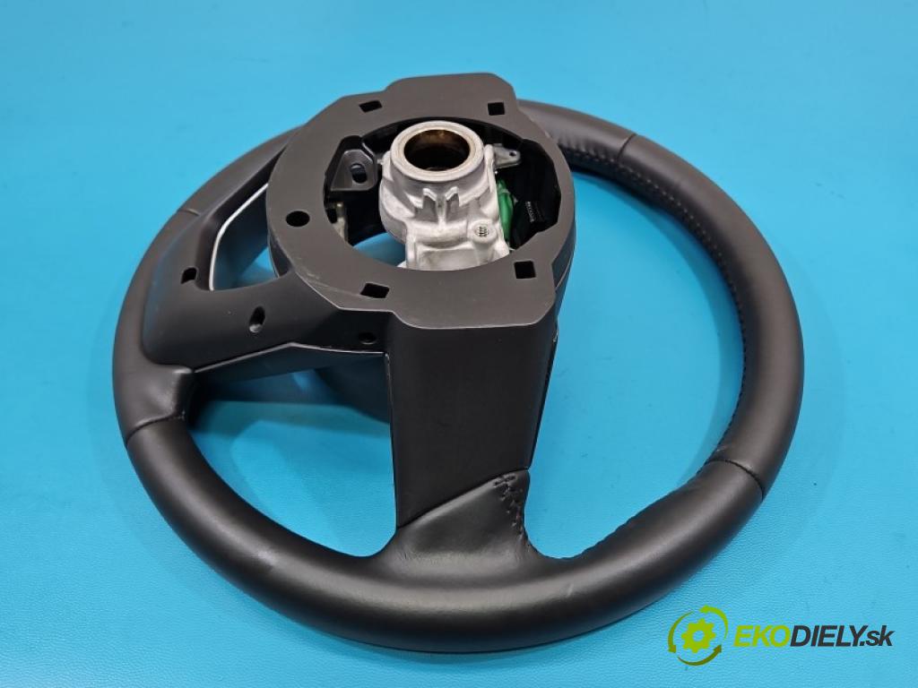 Toyota Yaris IV 2020- 1.5 12V 125 HP manual 92 kW 1490 cm3 5- volant  (Volant)