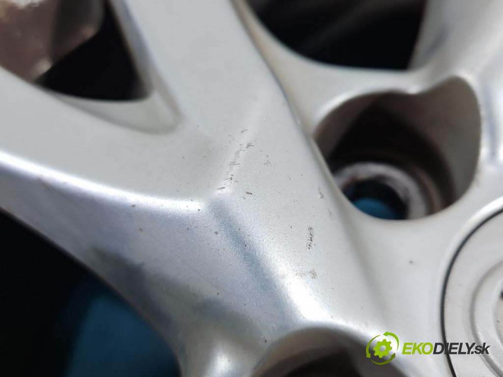 Toyota Auris II 2012-2018 1.6 16V 132 hp manual 97 kW 1598 cm3 5- Felga hliník 16" 42611-02180