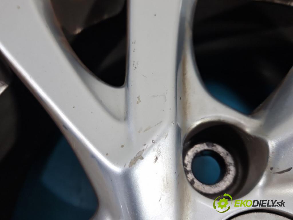 Toyota Auris II 2012-2018 1.6 16V 132 hp manual 97 kW 1598 cm3 5- Felga hliník 16" 42611-02L80