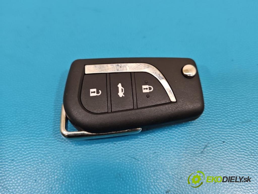 Toyota Auris II 2012-2018 1.6 16V 132  HP manual 97 kW 1598 cm3 5- dialkové klíč: