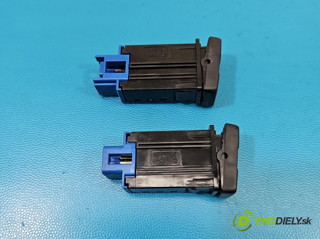 Toyota Auris II 2012-2018 1.6 16V 132 hp manual 97 kW 1598 cm3 5- Přepínač 883-0B50