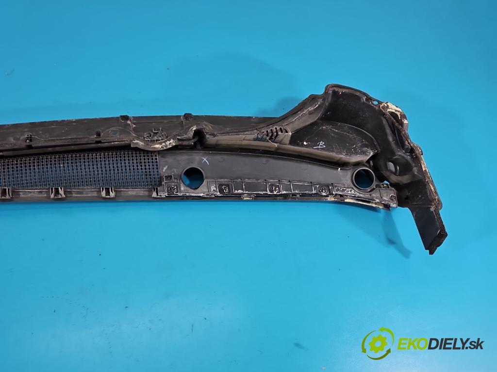 Hyundai I30 II 2012-2016 1.4 16V G4FA 99 hp manual 73 kW 1396 cm3 5- torpédo 86154-A6100 (Plast pod čelním sklem)