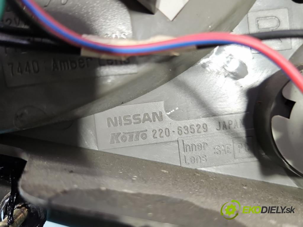 Nissan Maxima A33 1999-2003 3.5 V6 256KM automatic 188 kW 3498 cm3 4- světlo zadní pravé blatník: 220-63529