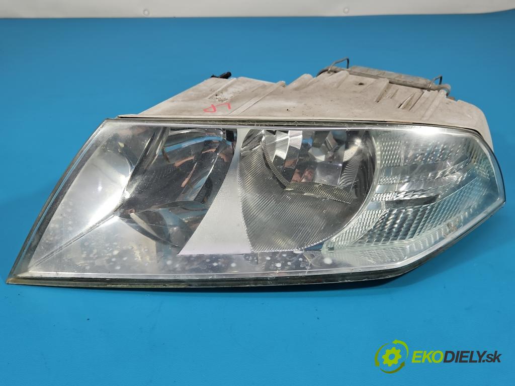 Skoda Octavia II 2004-2013 1.6 8V 102 hp manual 75 kW 1595 cm3 5- světlo levý  (Klika dveří ostatní)