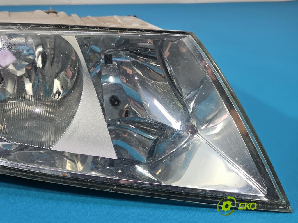 Skoda Octavia II 2004-2013 1.6 8V 102 HP manual 75 kW 1595 cm3 5- Reflektor: pravý 1Z1941016 (Svetlo predné pravé)
