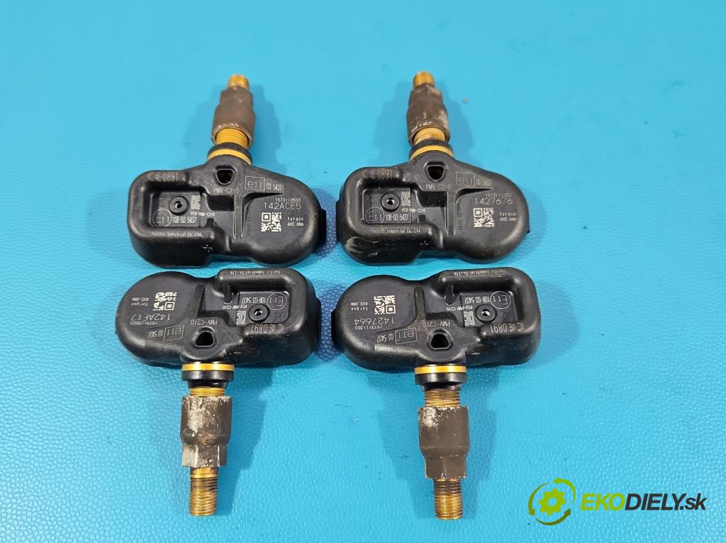 Toyota Auris II 2012-2018 1.6 16V 132  HP manual 97 kW 1598 cm3 5- snímač tlak: pneumatika E1110R-035437 (Snímač tlaku v pneumatike)
