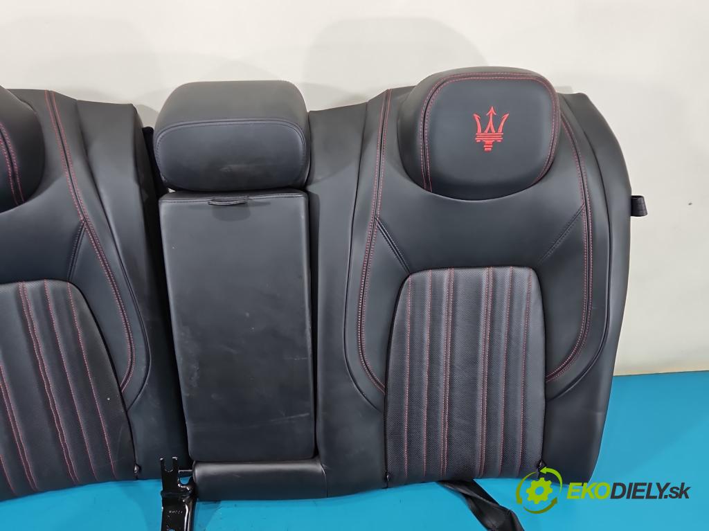 Maserati Ghibli 2013- 3.0 V6 automatic 257 kW 2979 cm3 4- Pohovka: zadní  (Sedadlo)