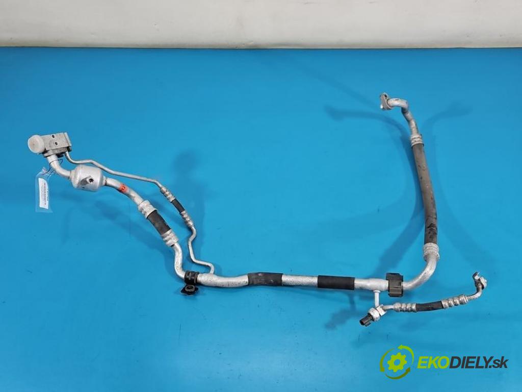 Hyundai I30 II 2012-2016 1.4 16V G4FA 99 hp manual 73 kW 1396 cm3 5- trubka klíma 97775-A7050
