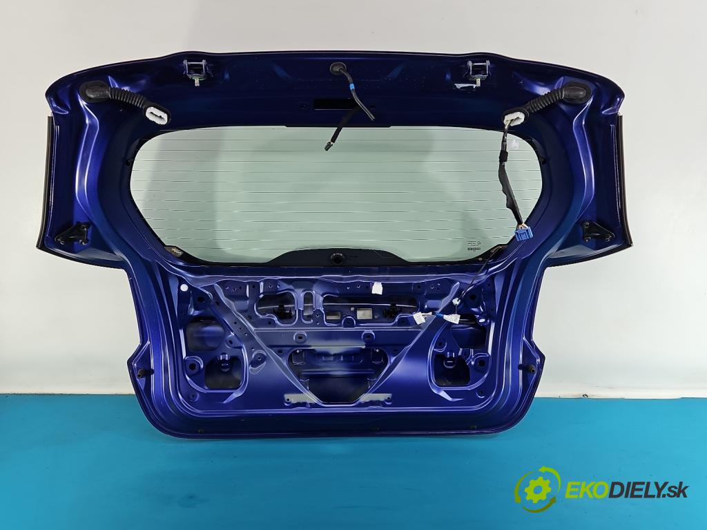 Toyota Yaris IV 2020- 1.5 12V 125 HP manual 92 kW 1490 cm3 5- zadna kufor  (Kapota zadná (kufor))
