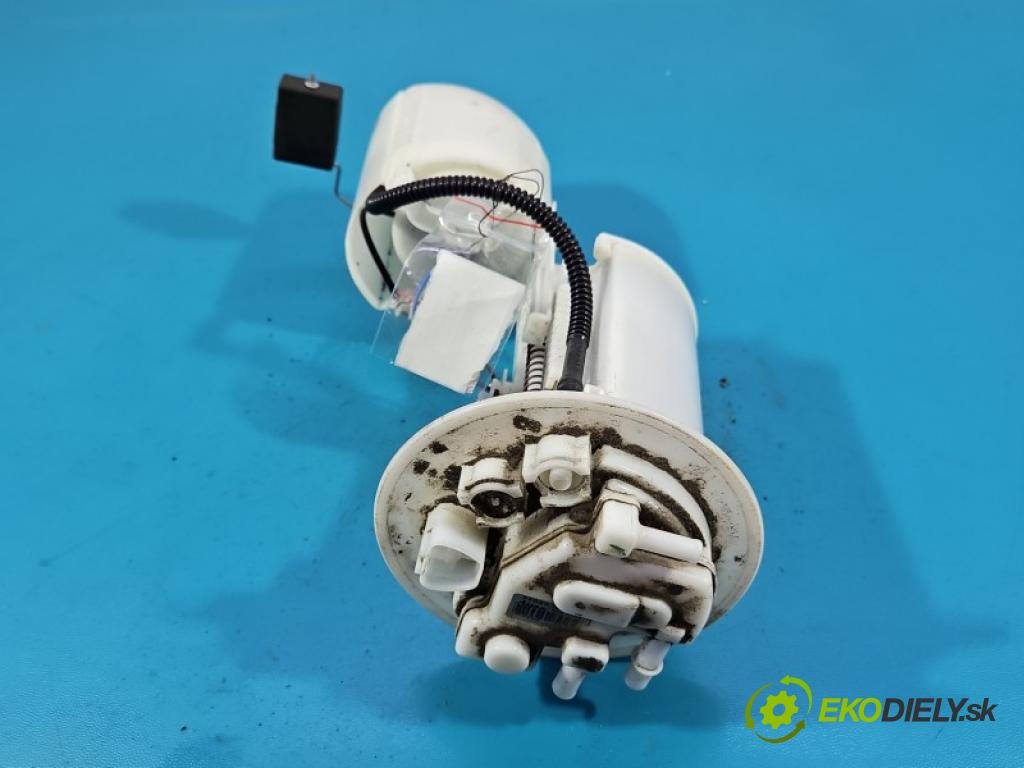 Toyota Auris II 2012-2018 1.6 16V 132 hp manual 97 kW 1598 cm3 5- čerpadlo paliva 77020-02472
