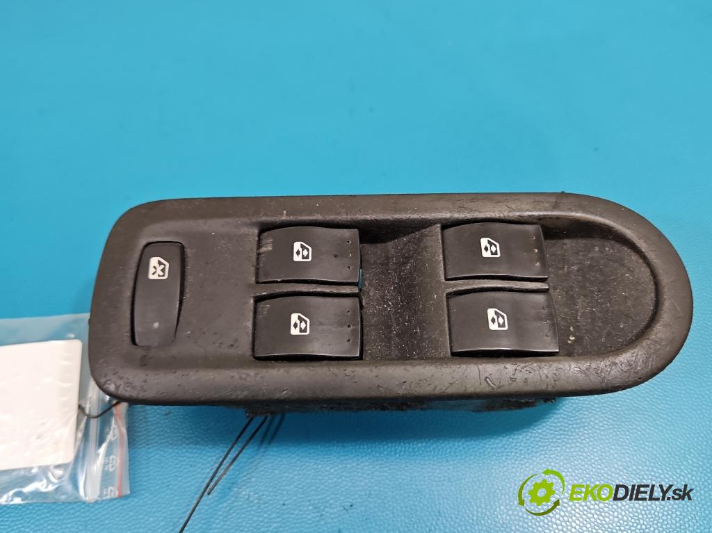 Renault Scenic II 2003-2009 2.0 16V 135 hp manual 99 kW 1998 cm3 5- Přepínač oken zpětných zrcátek 156018070
