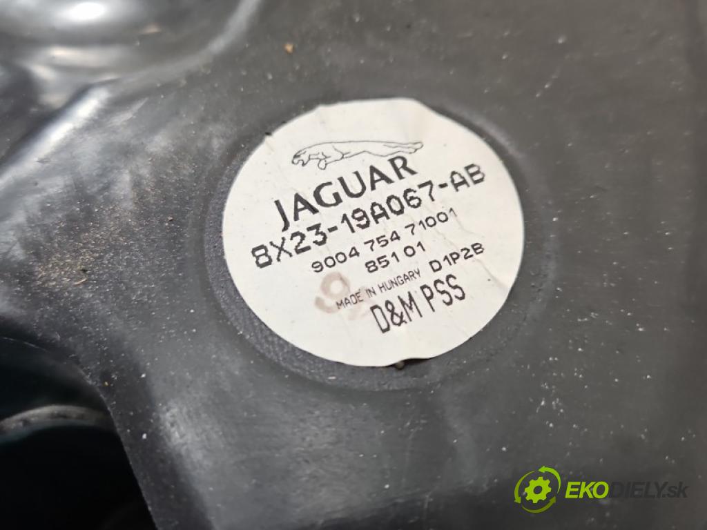 Jaguar XF I X250 2007-2015 2.7 TD V6 207 hp automatic 152 kW 2730 cm3 4- Subwoofer: 8X23-19A067-A (Audio zařízení)