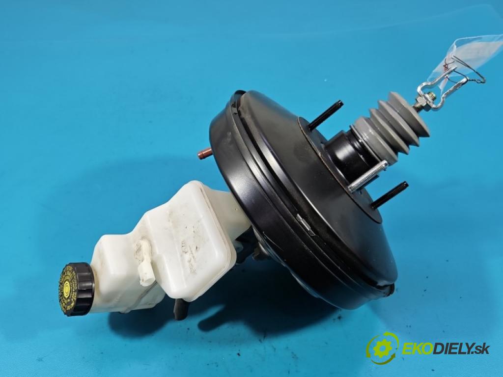 Toyota Yaris IV 2020- 1.5 12V 125 HP manual 92 kW 1490 cm3 5- servo brzdové 47200-K0030-C