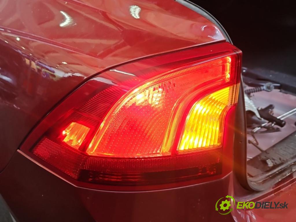 Volvo S60 II 2010-2018 1.6 D2 114 hp manual 84 kW 1560 cm3 4- světlo zadní levé blatník: 30796267
