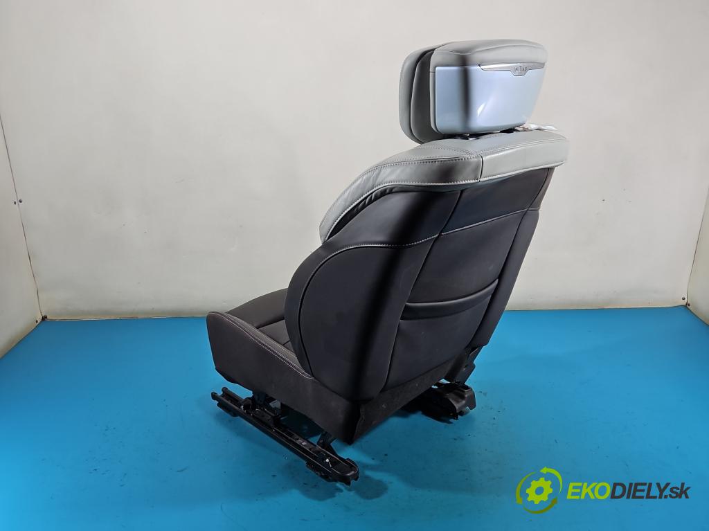 Renault Espace V 2014-2023 1.6 dci 160 hp automatic 118 kW 1598 cm3 5- Sedadlo pravý  (Sedadlo)