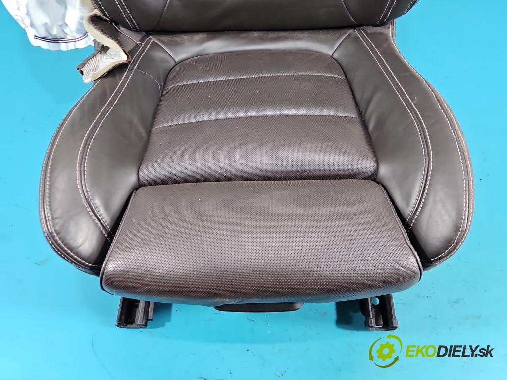 Renault Espace V 2014-2023 1.6 dci 160 hp automatic 118 kW 1598 cm3 5- Sedadlo pravý  (Sedadlo)