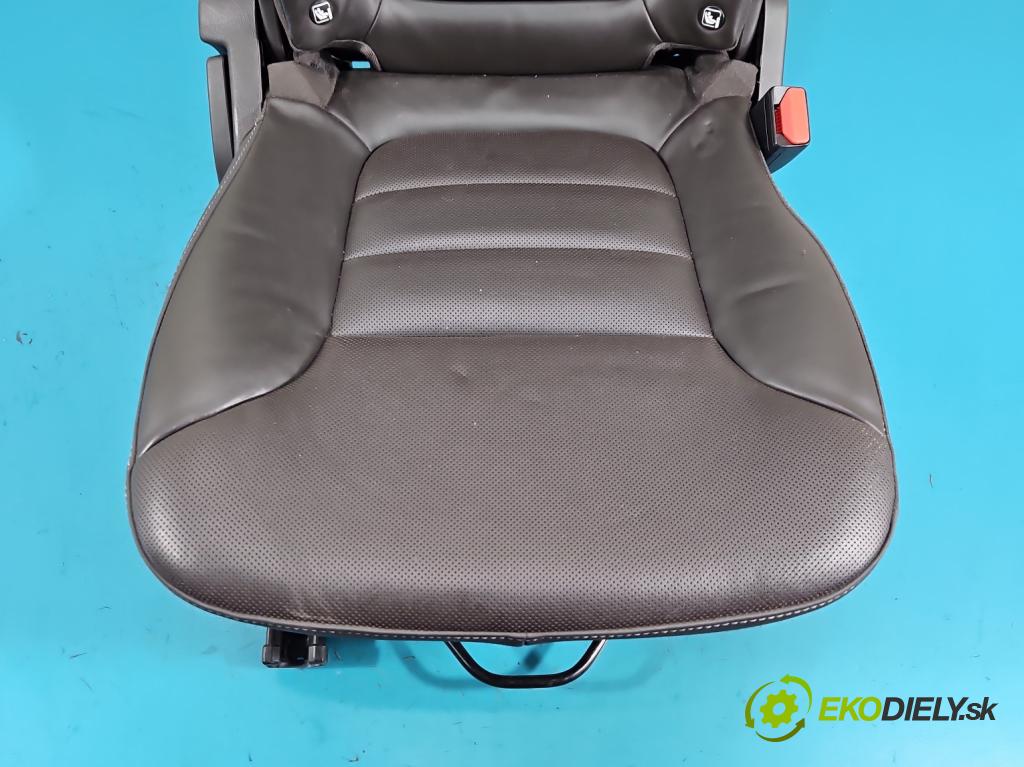 Renault Espace V 2014-2023 1.6 dci 160 hp automatic 118 kW 1598 cm3 5- Sedadlo zadní pravý II